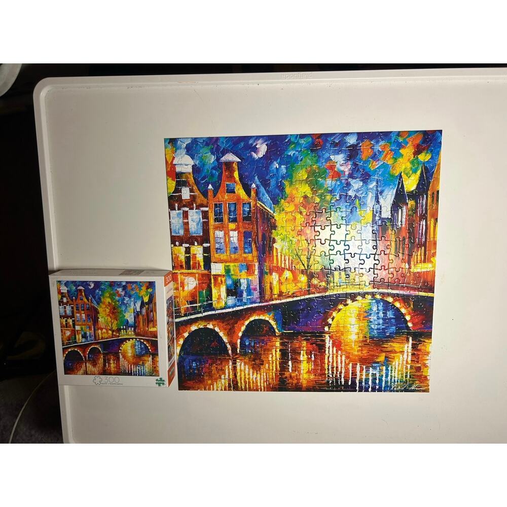 300 piece Amsterdam puzzle